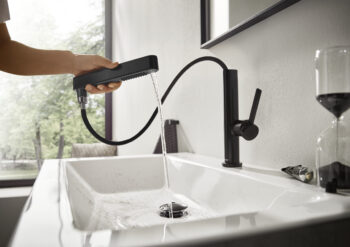 Hansgrohe Finoris Single-Hole Faucet 230 with 2-Spray Pull-Out, 1.2 GPM in Matte Black - Image 2