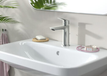 Hansgrohe Logis Fine Single-Hole Faucet 110, 1.2 GPM in Chrome - Image 3