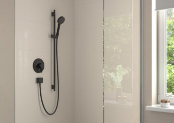 Hansgrohe Vernis Blend Handshower 100 Vario-Jet, 1.75 GPM in Matte Black - Image 2