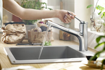 Hansgrohe Zesis  Kitchen Faucet 2-Spray, Pull-Out, 1.75 GPM in Chrome - Image 2