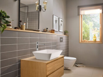 Hansgrohe Rebris E Single-Hole Faucet 240, 1.2 GPM in Chrome - Image 5