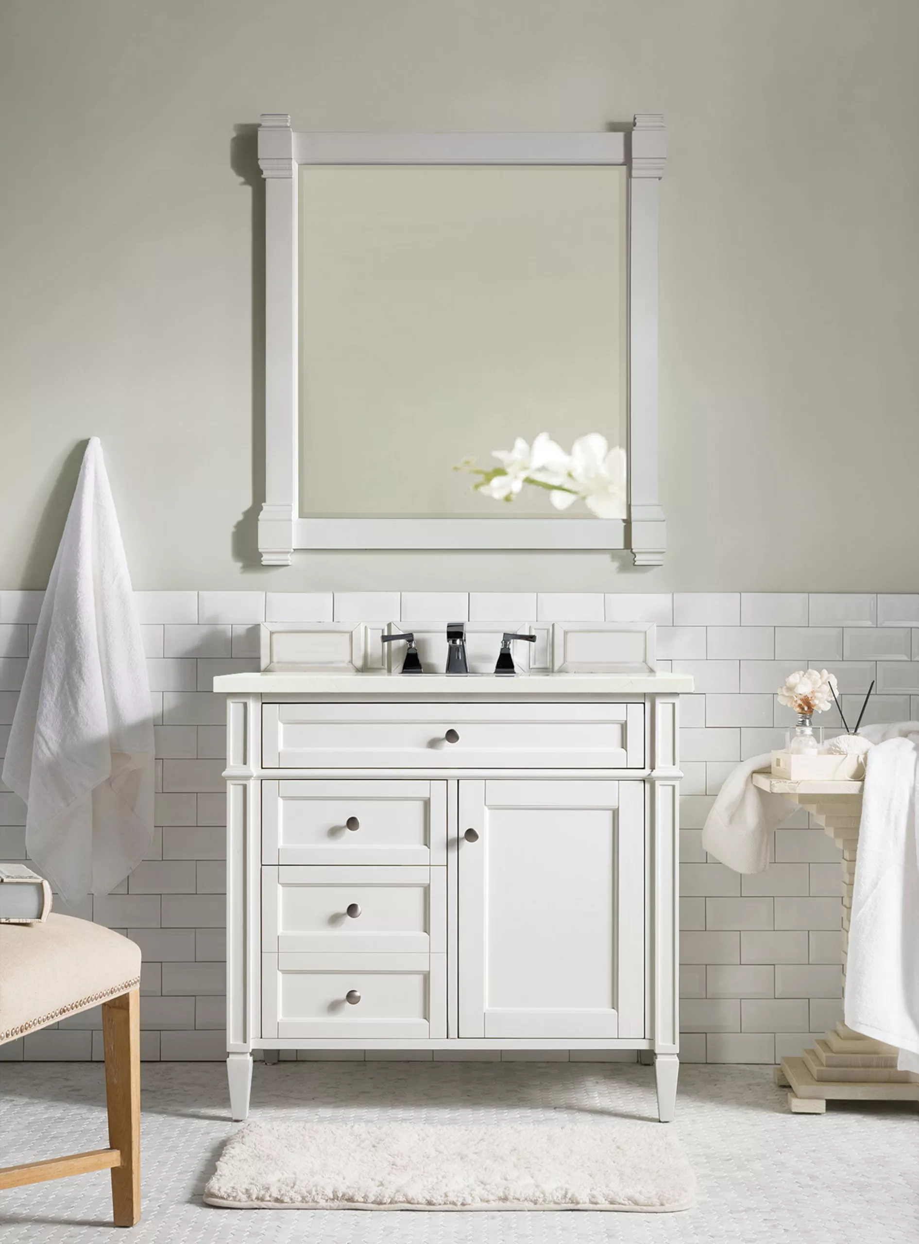 Brittany 36" Single Vanity, Bright White w/ 3 CM Eternal Marfil Quartz Top - Image 2