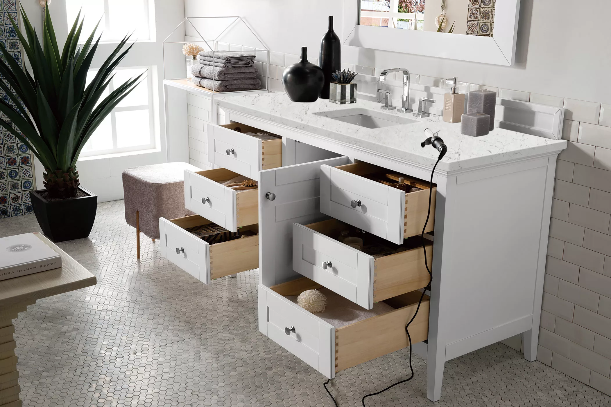 Palisades 60" Single Vanity, Bright White w/ 3 CM Eternal Jasmine Pearl Quartz Top - Image 4