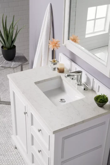 De Soto 36" Single Vanity, Bright White w/ 3 CM Eternal Jasmine Pearl Quartz Top - Image 3