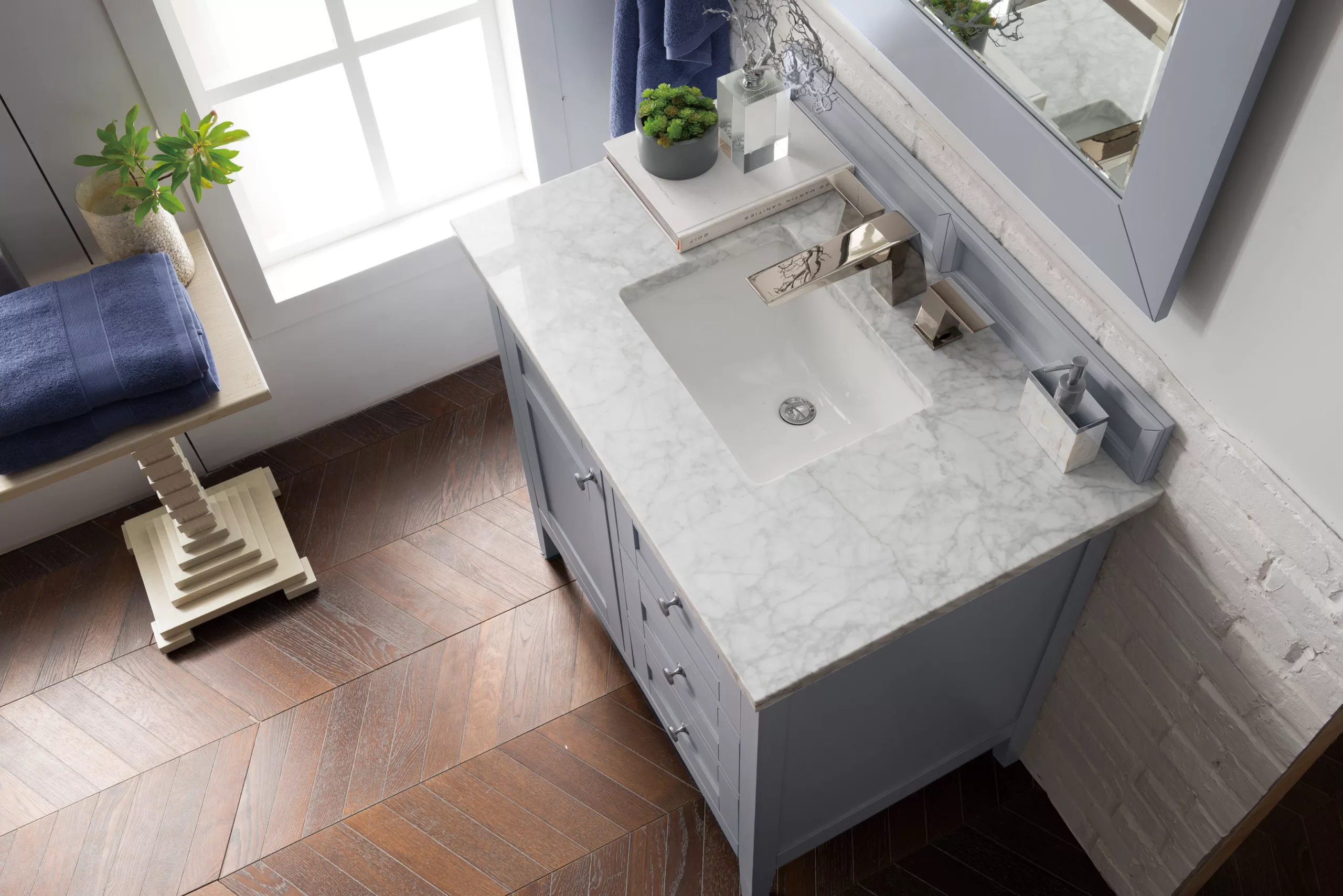 Palisades 36" Single Vanity, Silver Gray w/ 3 CM Carrara Marble Top - Image 5