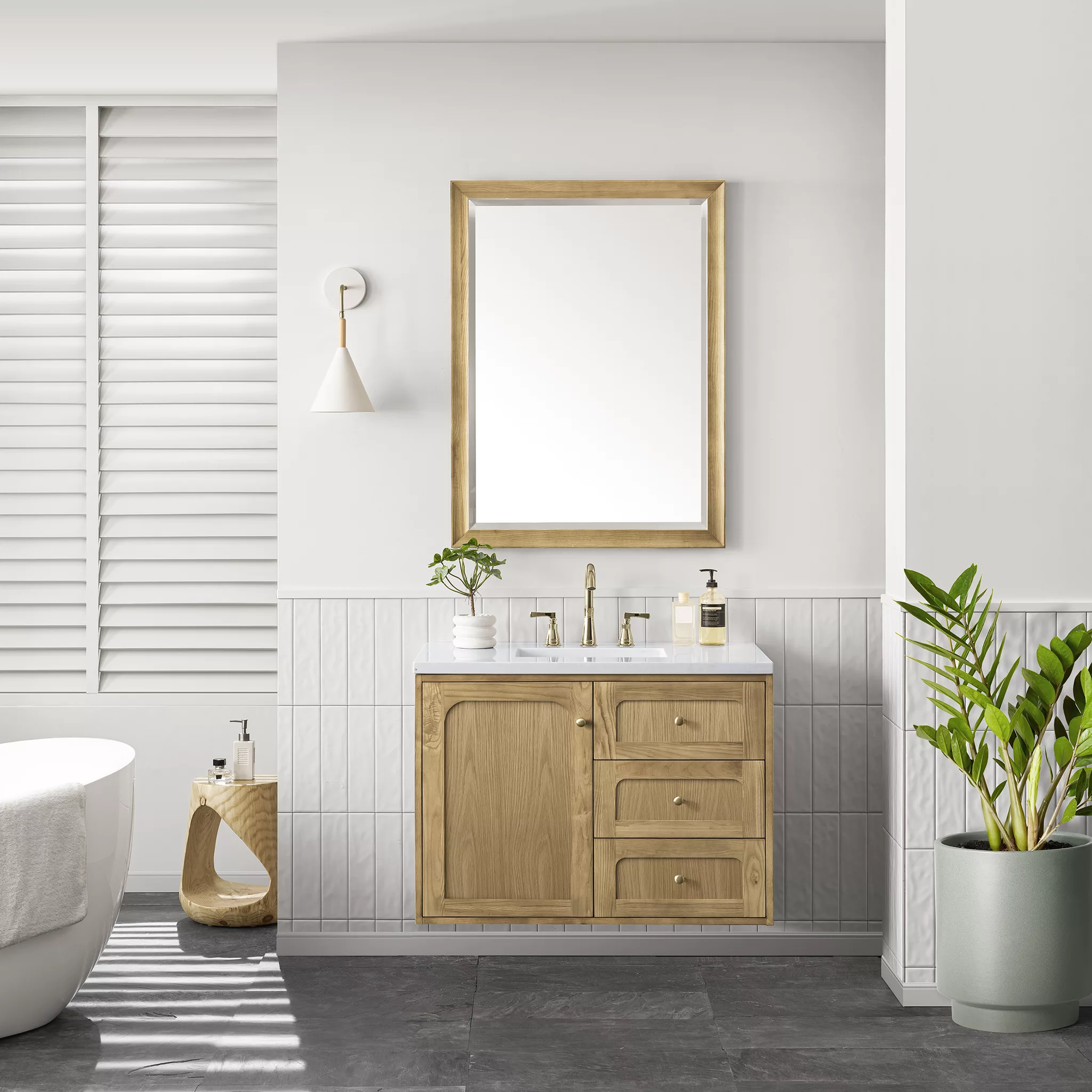 Laurent 36" Single Vanity, Light Natural Oak w/ 3 CM Arctic Fall Top - Image 5