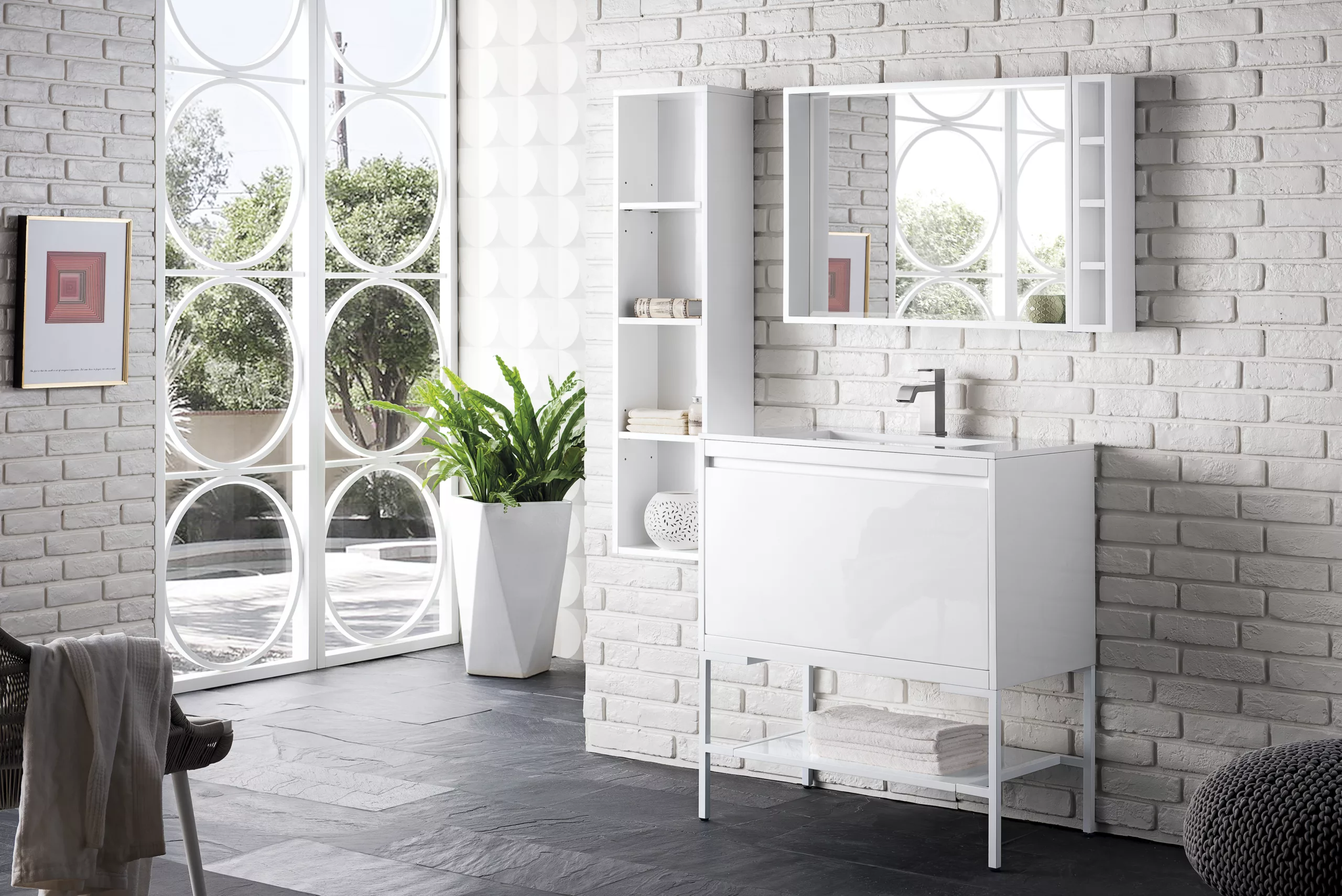 Milan 31.5" Single Vanity, Glossy White, Glossy White w/ Glossy White Composite Stone Top - Image 3