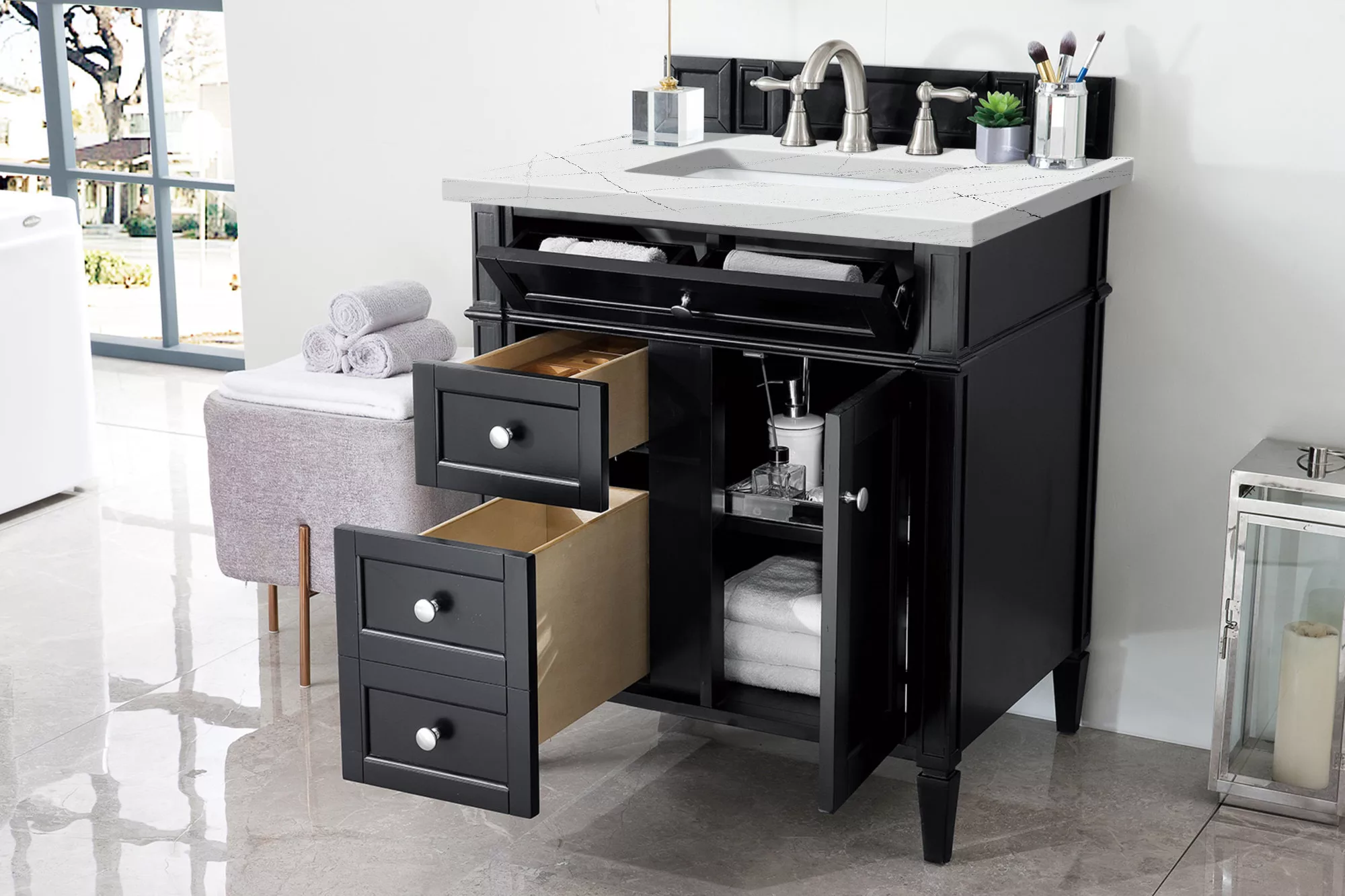 Brittany 30" Single Vanity, Black Onyx, w/ 3 CM Ethereal Noctis Quartz Top - Image 4