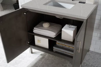 Metropolitan 36" Single Vanity, Silver Oak w/ 3 CM Eternal Serena Quartz Top - Image 4
