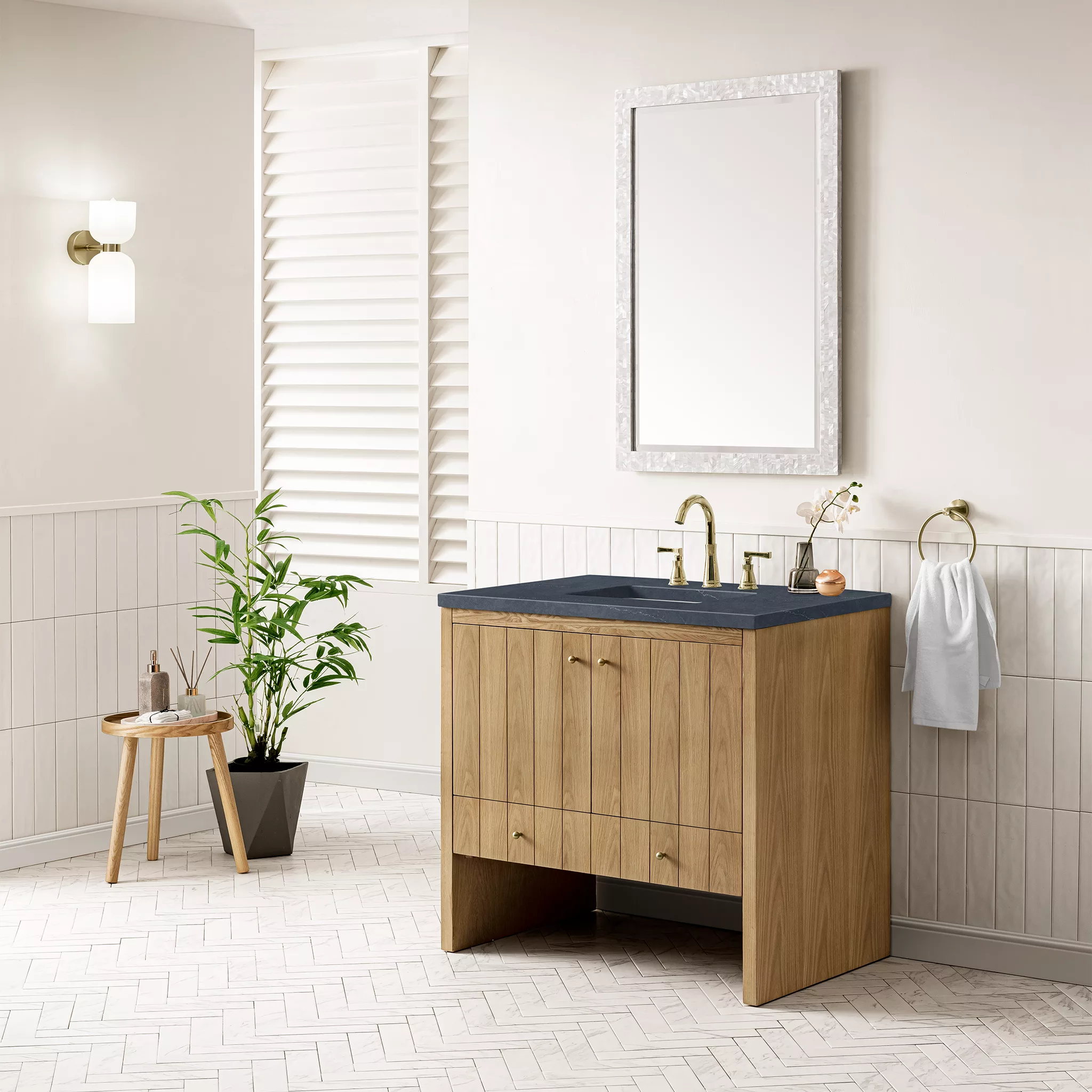 Hudson 36" Single Vanity, Light Natural Oak w/ 3 CM Charcoal Soapstone Top - Image 3