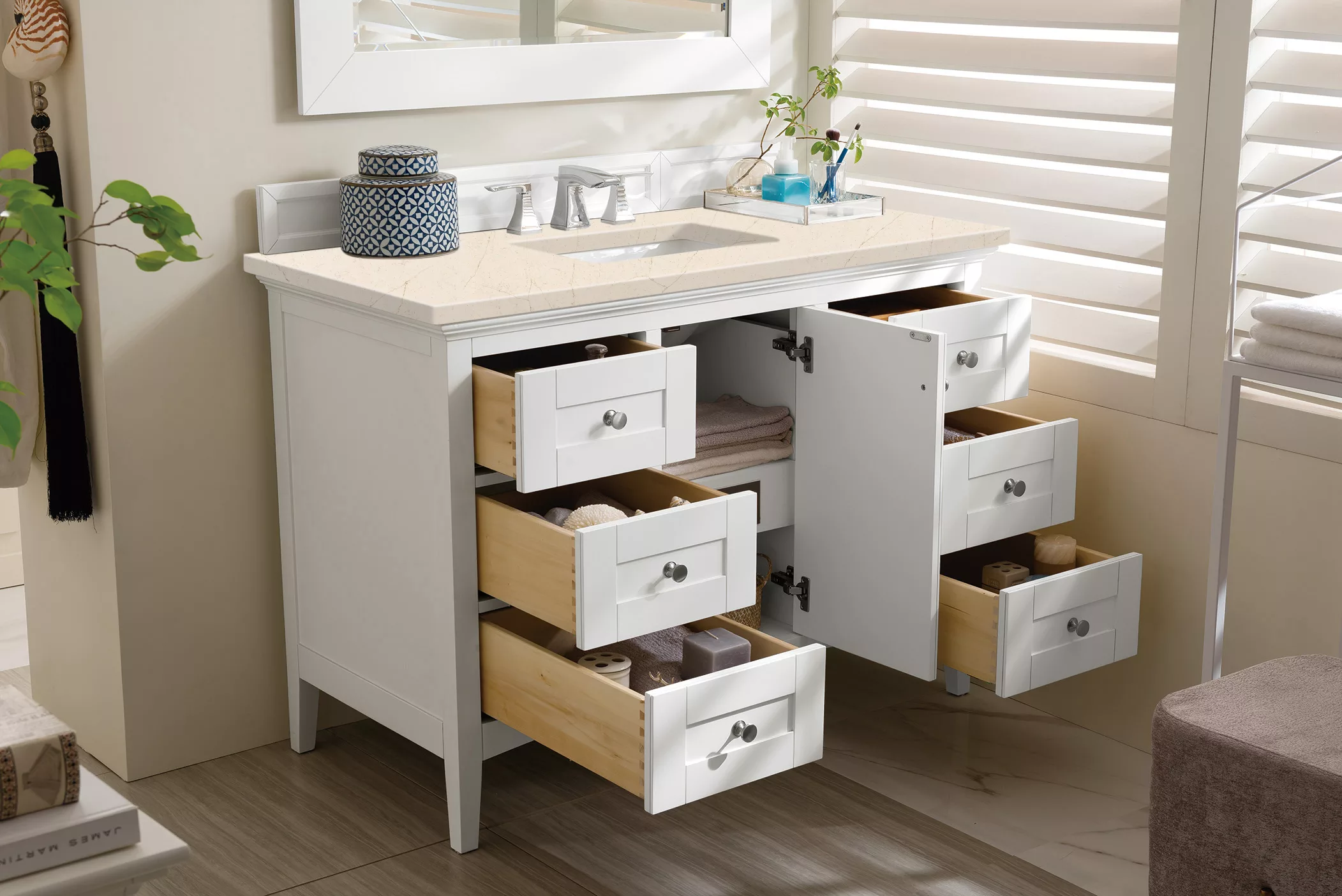 Palisades 48" Single Vanity, Bright White w/ 3 CM Eternal Marfil Quartz Top - Image 4