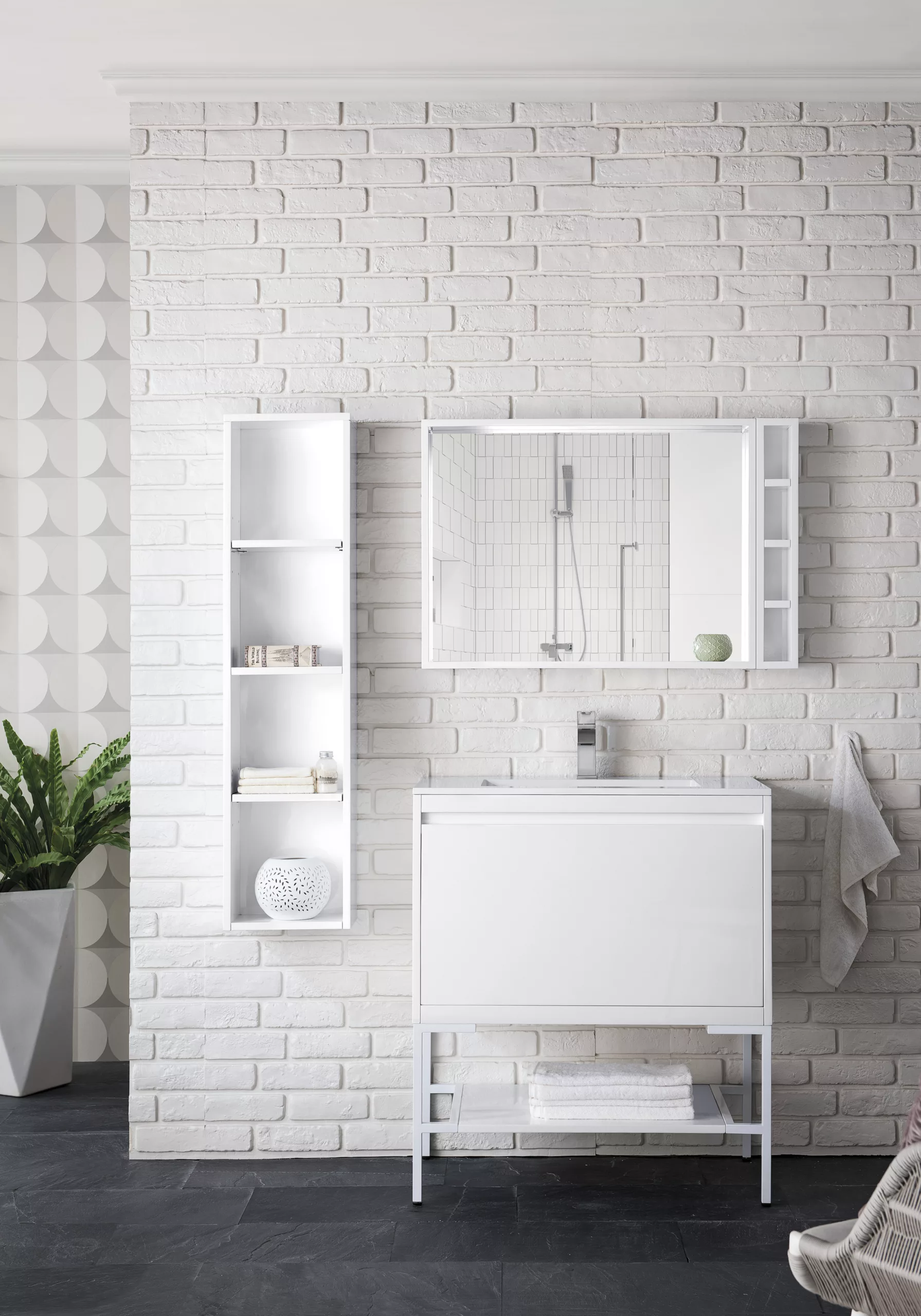 Milan 31.5" Single Vanity, Glossy White, Glossy White w/ Glossy White Composite Stone Top - Image 2