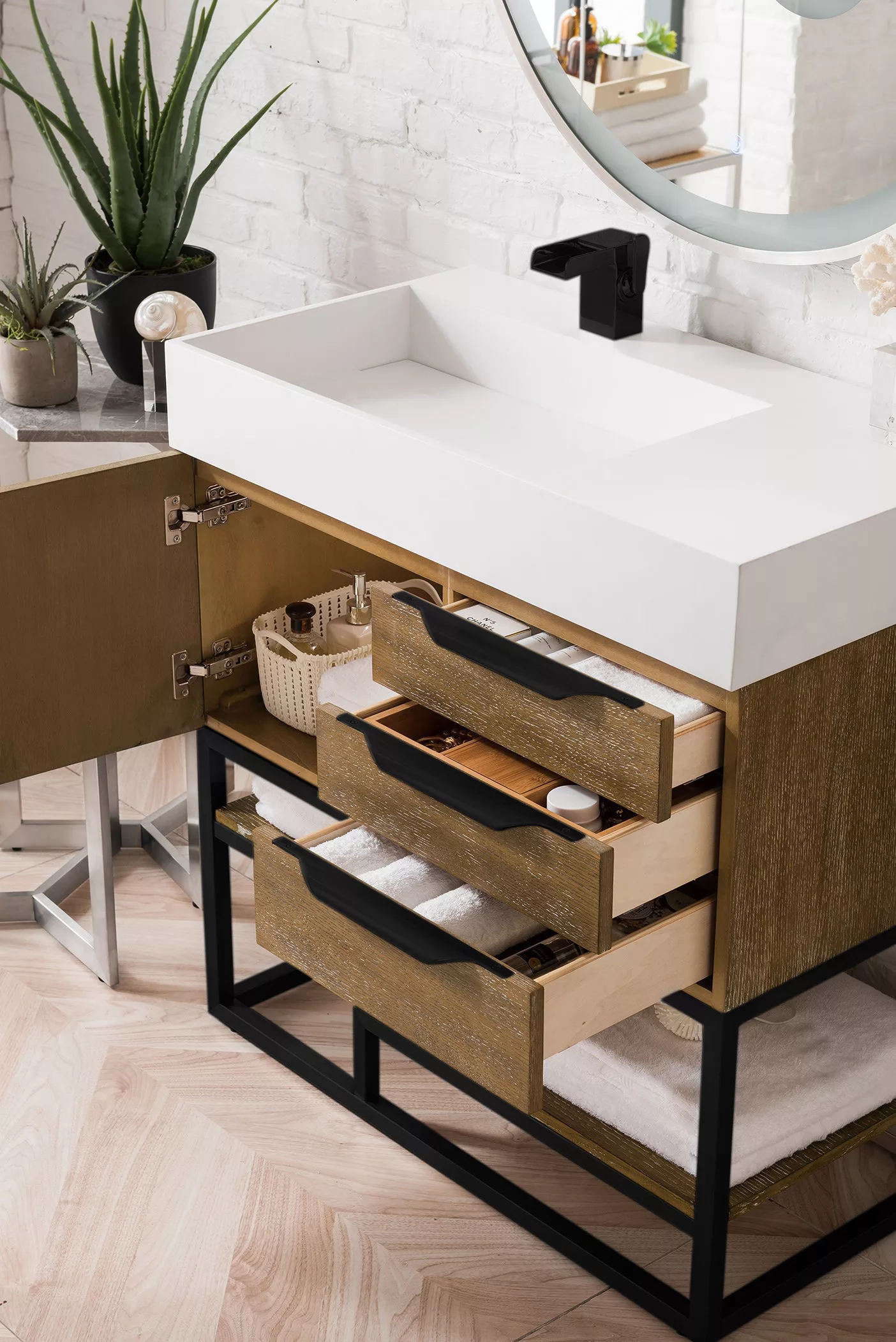 Columbia 36" Single Vanity, Latte Oak, Matte Black w/ Glossy White Composite Stone Top - Image 4