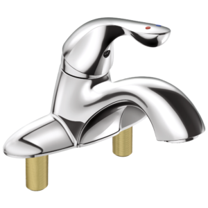 Delta Classic: Single Handle Centerset Bathroom Faucet with City Shanks In Chrome
