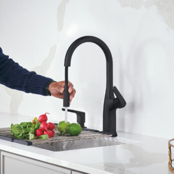 Blanco Rivana High-Arc Pull-Down Dual-Spray Kitchen Faucet 1.5 GPM - Matte Black - Image 5