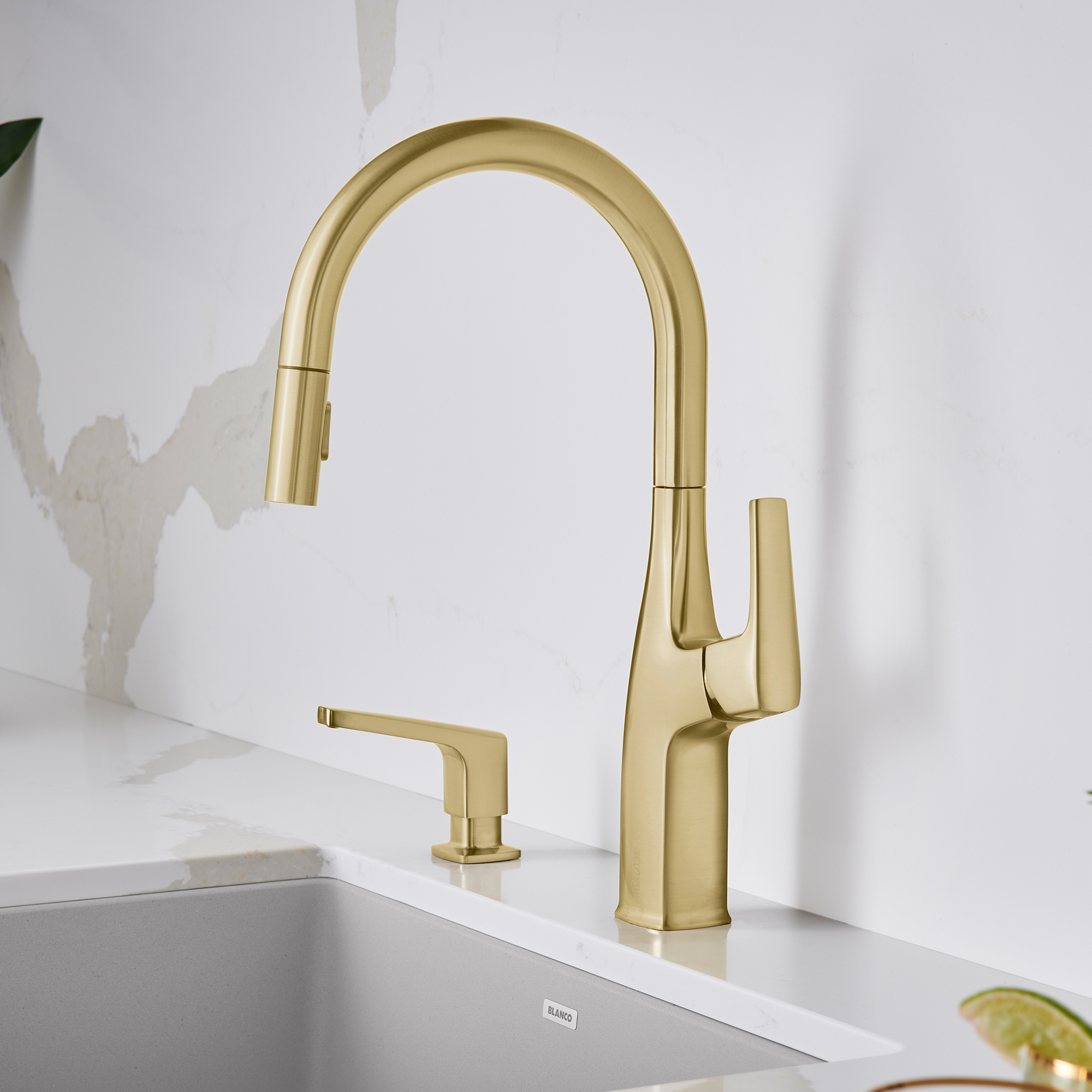 Blanco Rivana High-Arc Pull-Down Dual-Spray Kitchen Faucet 1.5 GPM - Satin Gold - Image 2