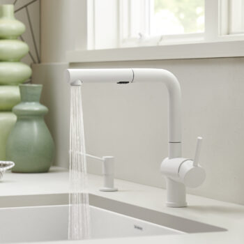 Blanco Linus Low Arc Pull-Out Dual-Spray Kitchen Faucet 1.5 GPM - White - Image 3