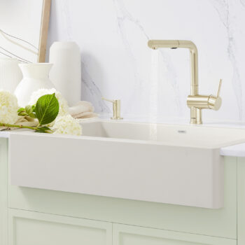 Blanco Linus Low Arc Pull-Out Dual-Spray Kitchen Faucet 1.5 GPM - Satin Gold - Image 3