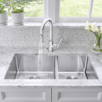 Blanco Quatrus R15 33" 60/40 Double Bowl Undermount Stainless Steel Kitchen Sink - Image 2